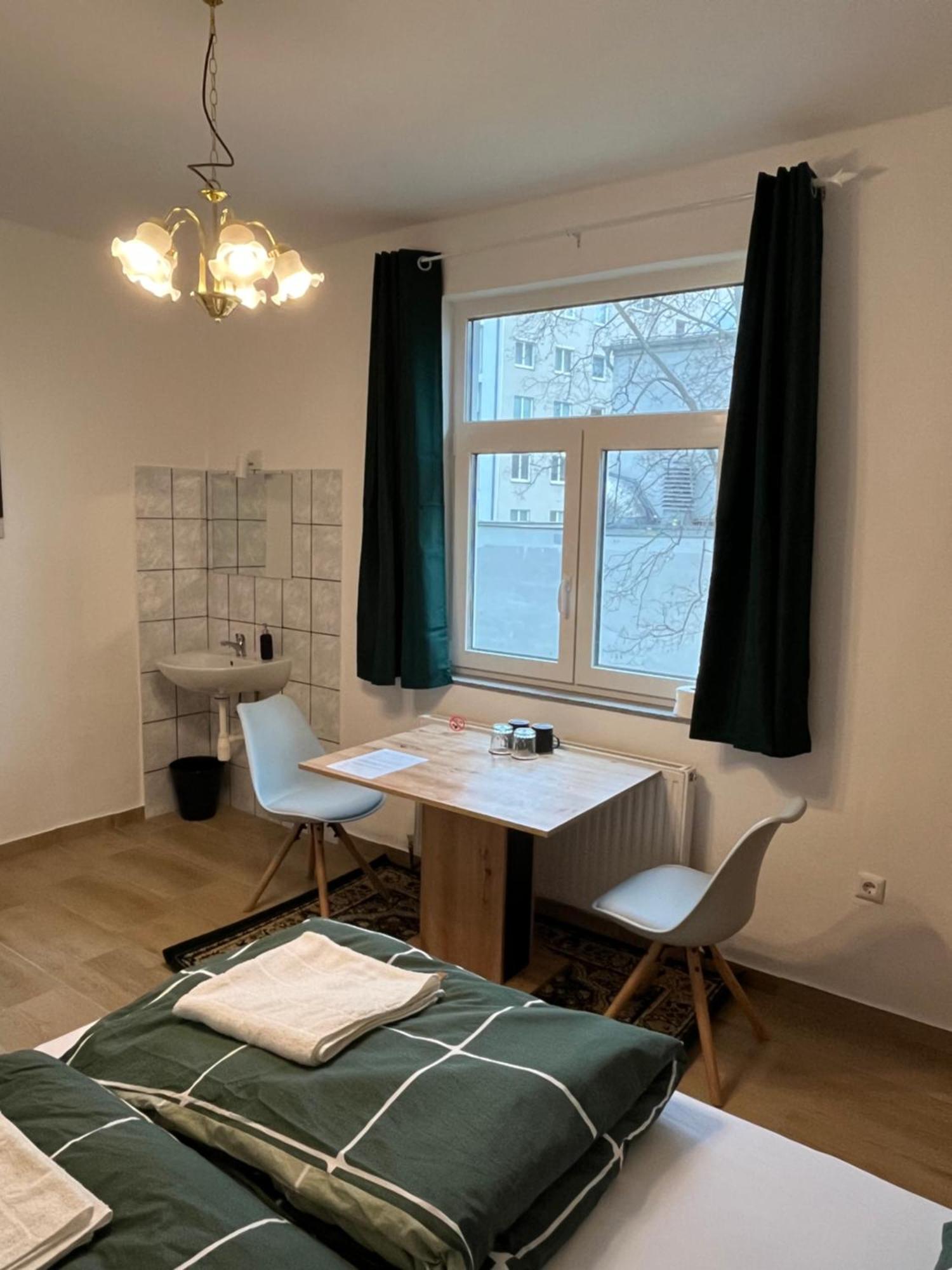Traveler Lodging Wien Ngoại thất bức ảnh